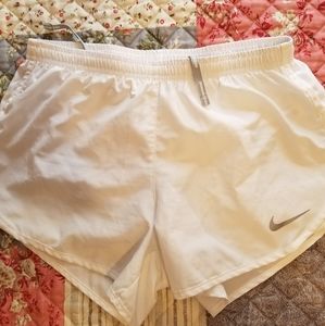 Women's Nike tempo running shorts